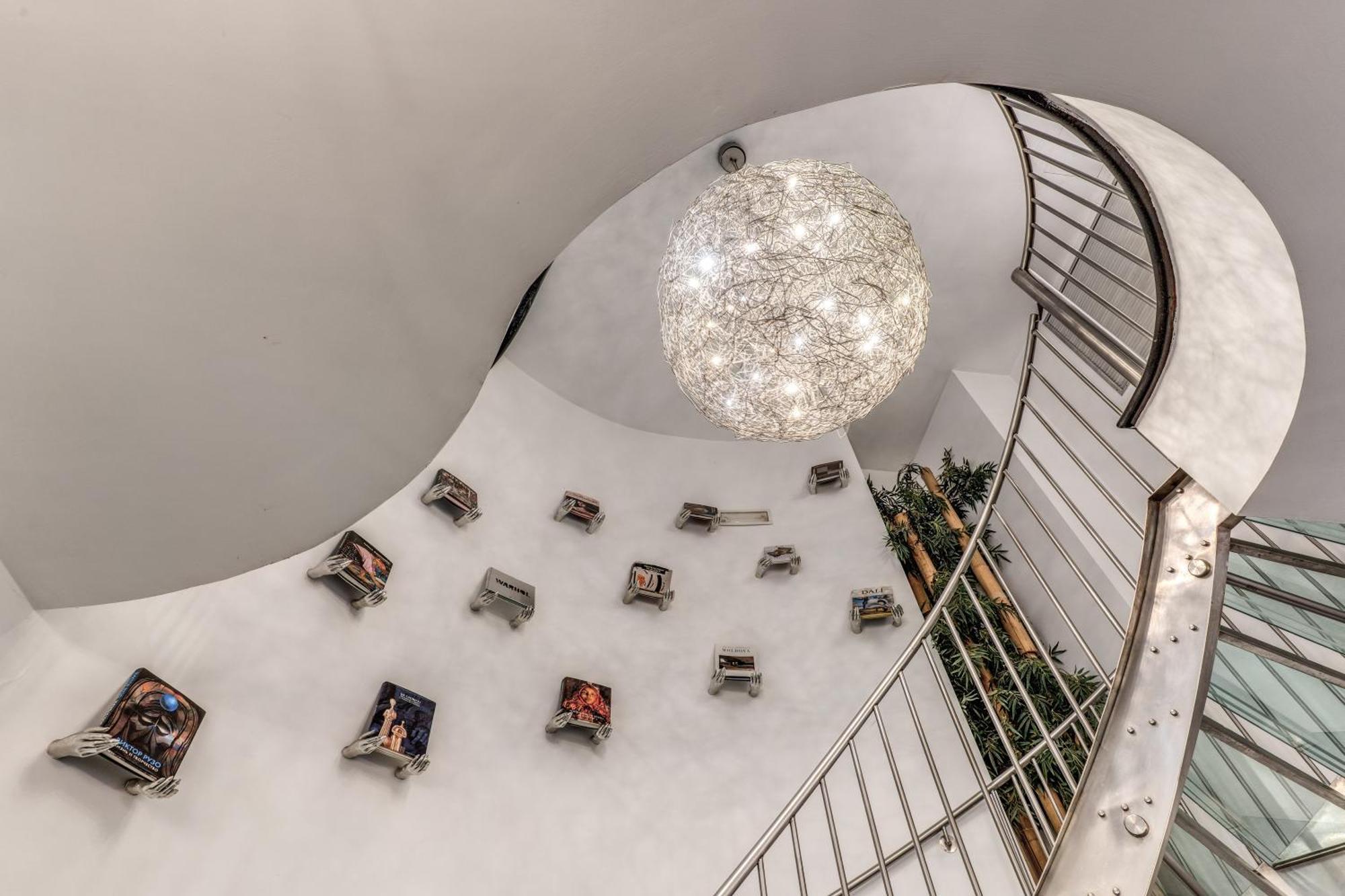 La Griffe Hotel 5*